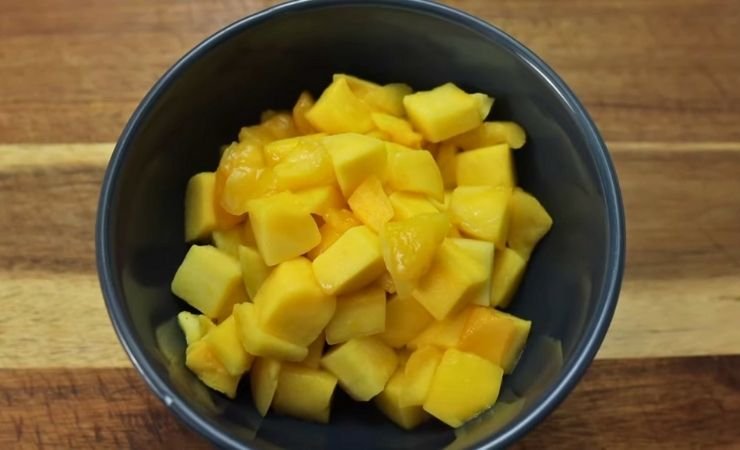 Cook the Peppers and Mango