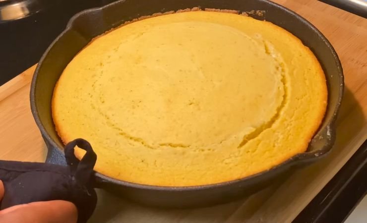 Bake the Cornbread