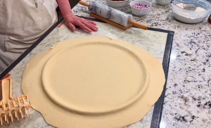Shape the Crust